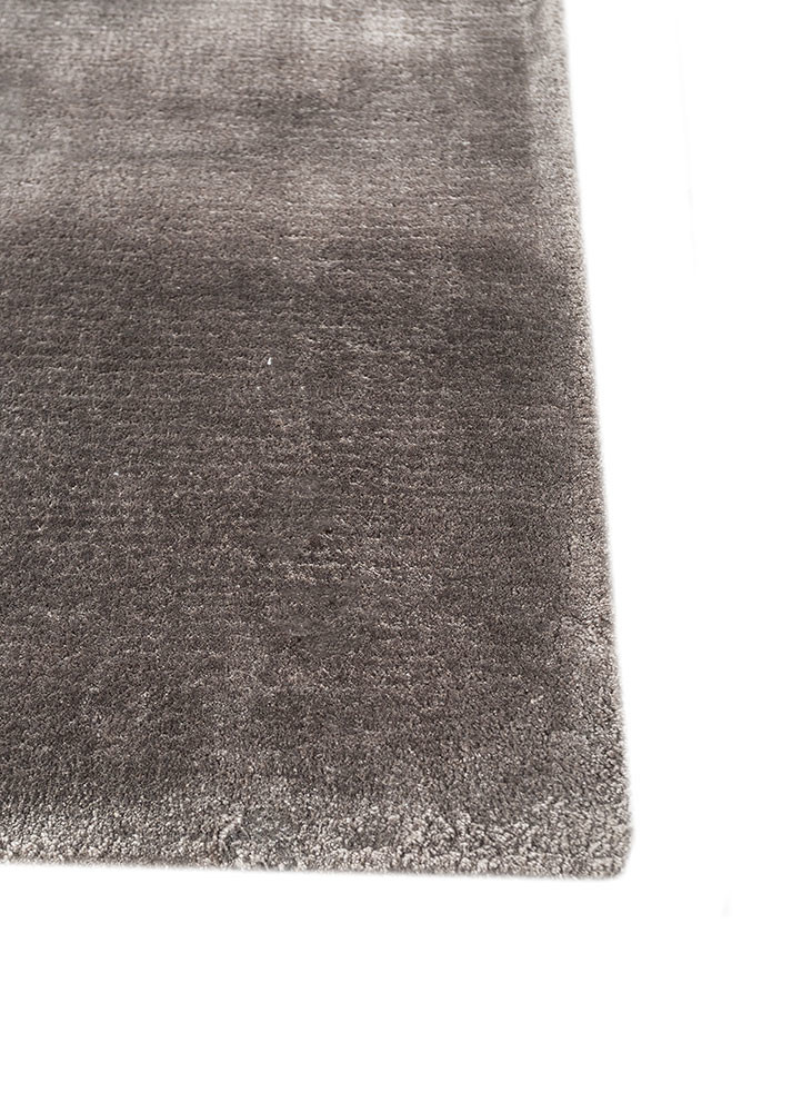 cera grey and black viscose hand tufted Rug - Corner