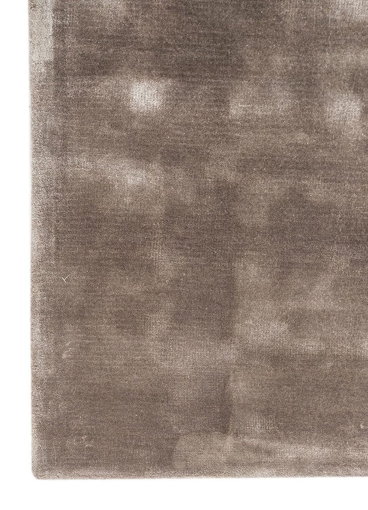 cera grey and black viscose hand tufted Rug - Corner