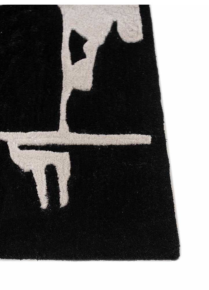 zig zag grey and black wool and viscose hand tufted Rug - Corner