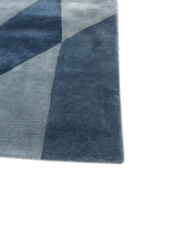 come around blue viscose hand tufted Rug - Corner come around blue viscose hand tufted Rug - Corner