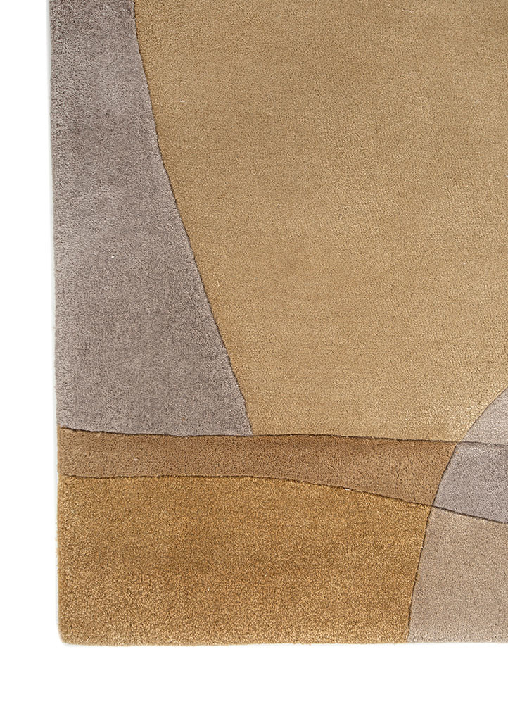 joy gold wool and viscose hand tufted Rug - Corner