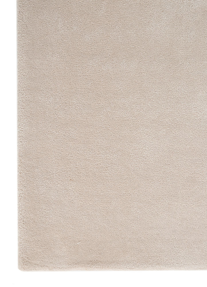 aprezo ivory wool and viscose hand tufted Rug - Corner aprezo ivory wool and viscose hand tufted Rug - Corner