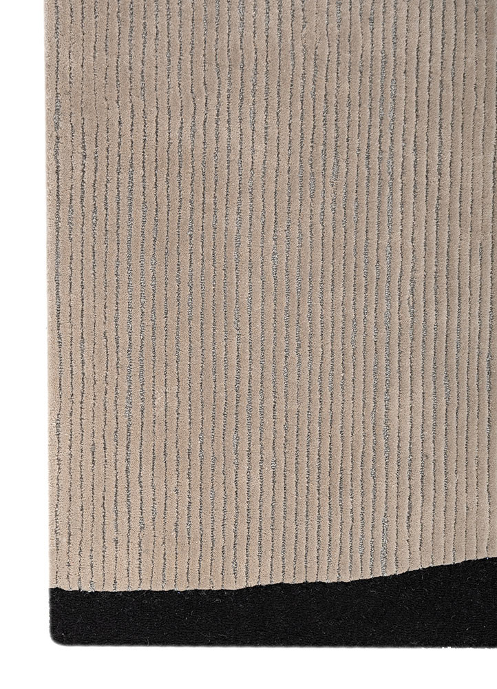 aprezo ivory wool and viscose hand tufted Rug - Corner