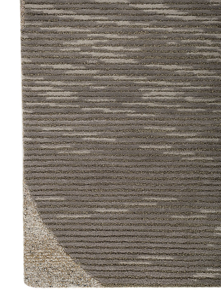 pathways grey and black wool and viscose hand tufted Rug - Corner pathways grey and black wool and viscose hand tufted Rug - Corner