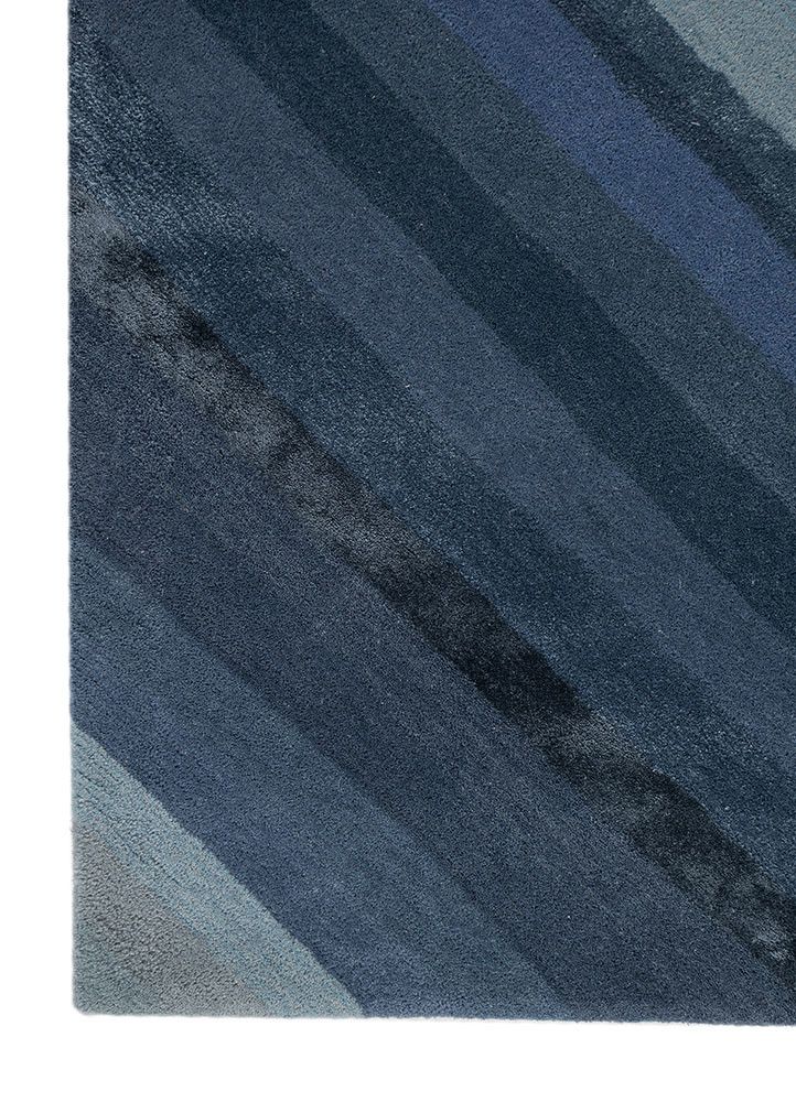 linear blue wool and viscose hand tufted Rug - Corner linear blue wool and viscose hand tufted Rug - Corner