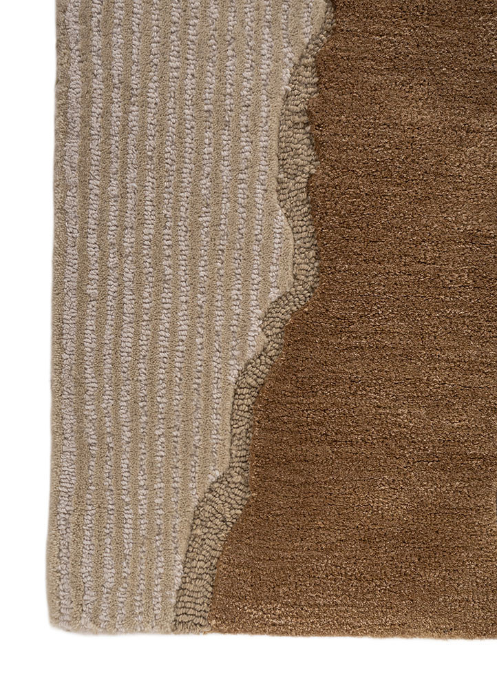 linear beige and brown wool hand tufted Rug - Corner linear beige and brown wool hand tufted Rug - Corner