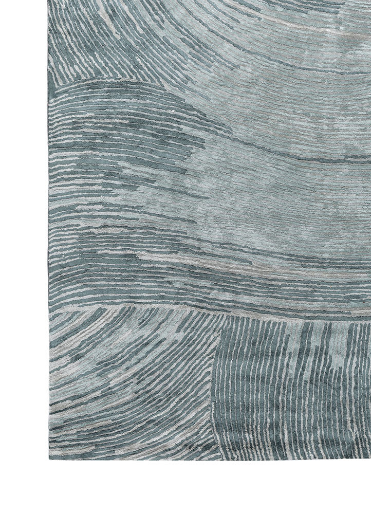 lucid blue viscose hand tufted Rug - Corner