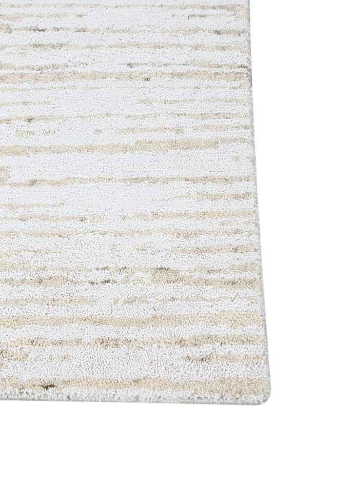 aprezo ivory wool hand knotted Rug - Corner