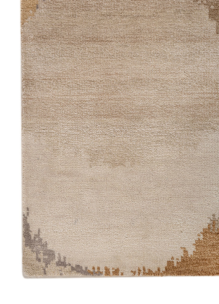 aprezo ivory wool and bamboo silk hand knotted Rug - Corner