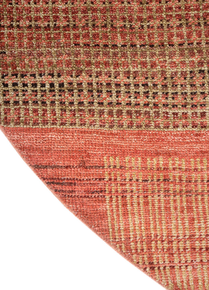 blythe red and orange wool hand knotted Rug - Corner