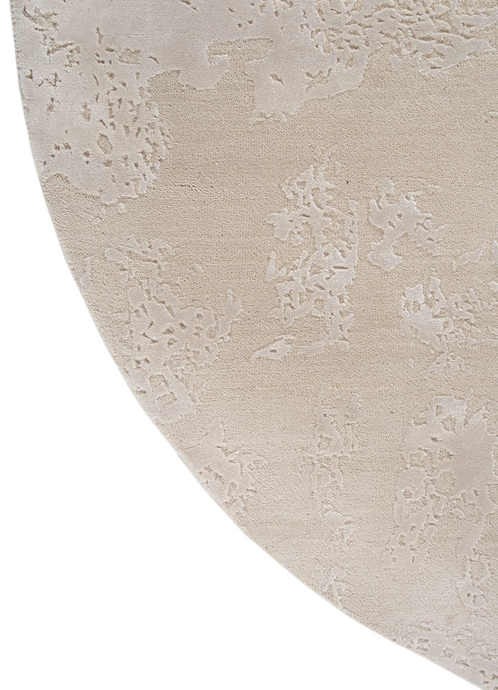 project error by kavi ivory wool and bamboo silk hand knotted Rug - Corner project error by kavi ivory wool and bamboo silk hand knotted Rug - Corner