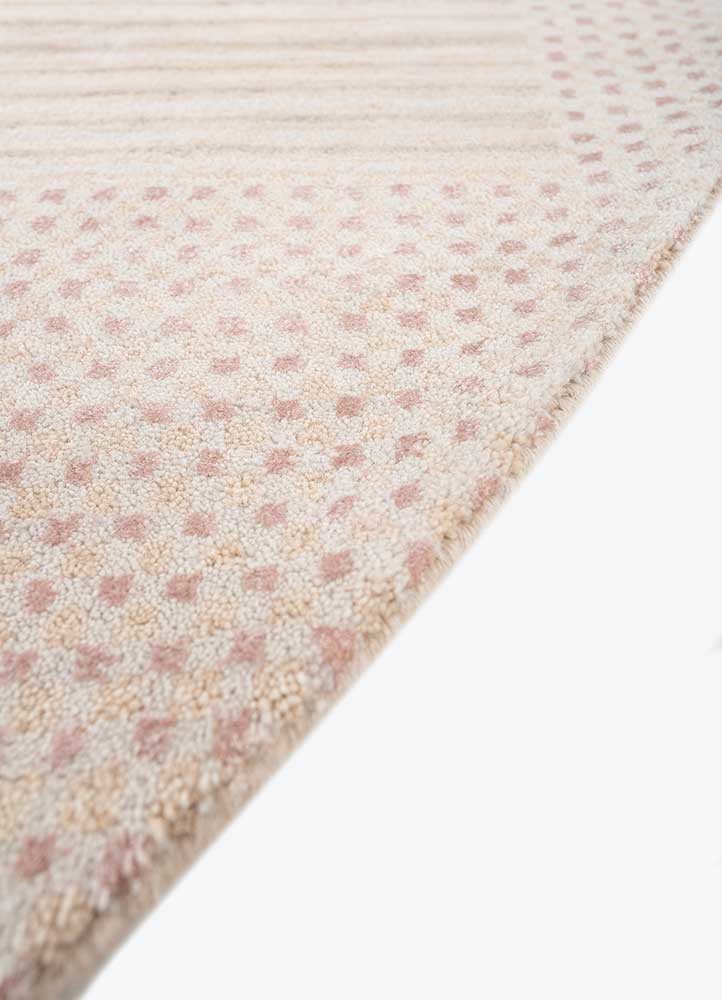 chaos theory by kavi ivory wool and bamboo silk hand knotted Rug - Corner