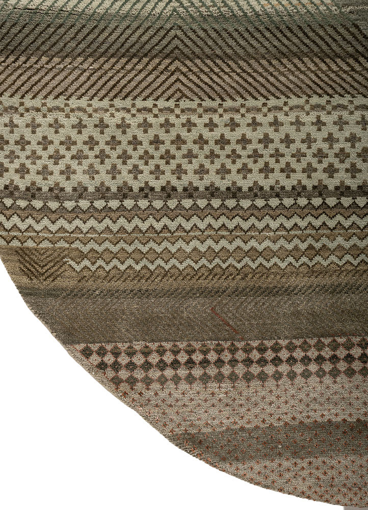 manchaha green wool and bamboo silk hand knotted Rug - Corner