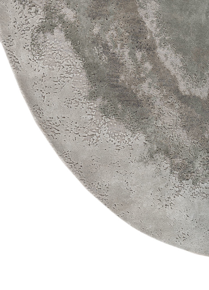 entropy blue wool and bamboo silk hand knotted Rug - Corner