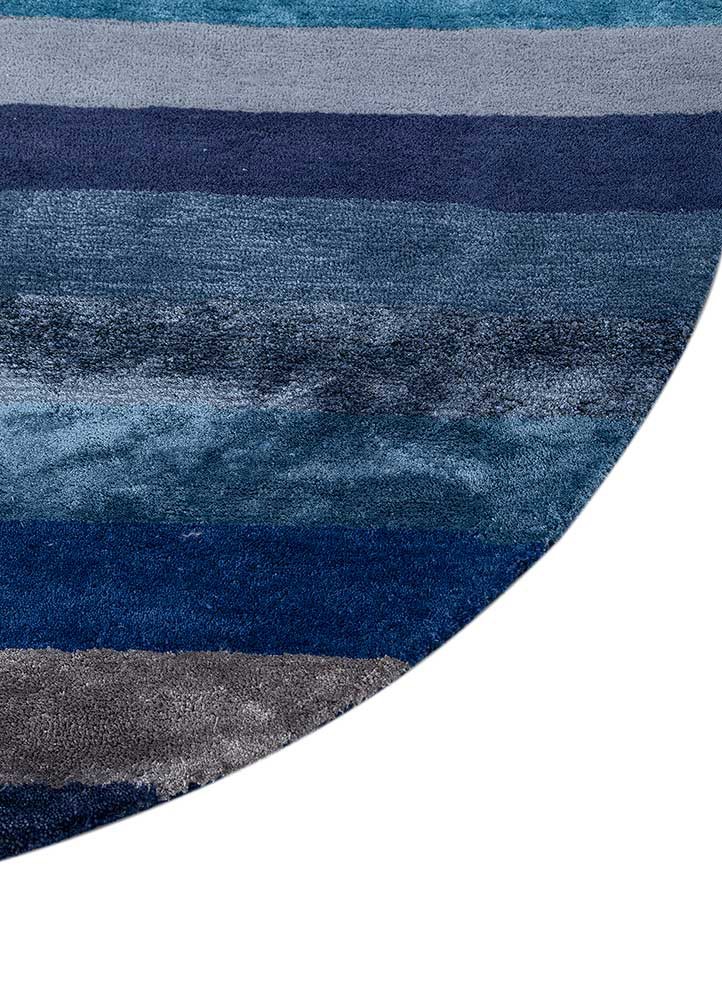 caliedo blue wool and viscose hand tufted Rug - Corner