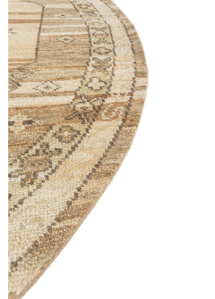 savana red and orange wool hand knotted Rug - Corner