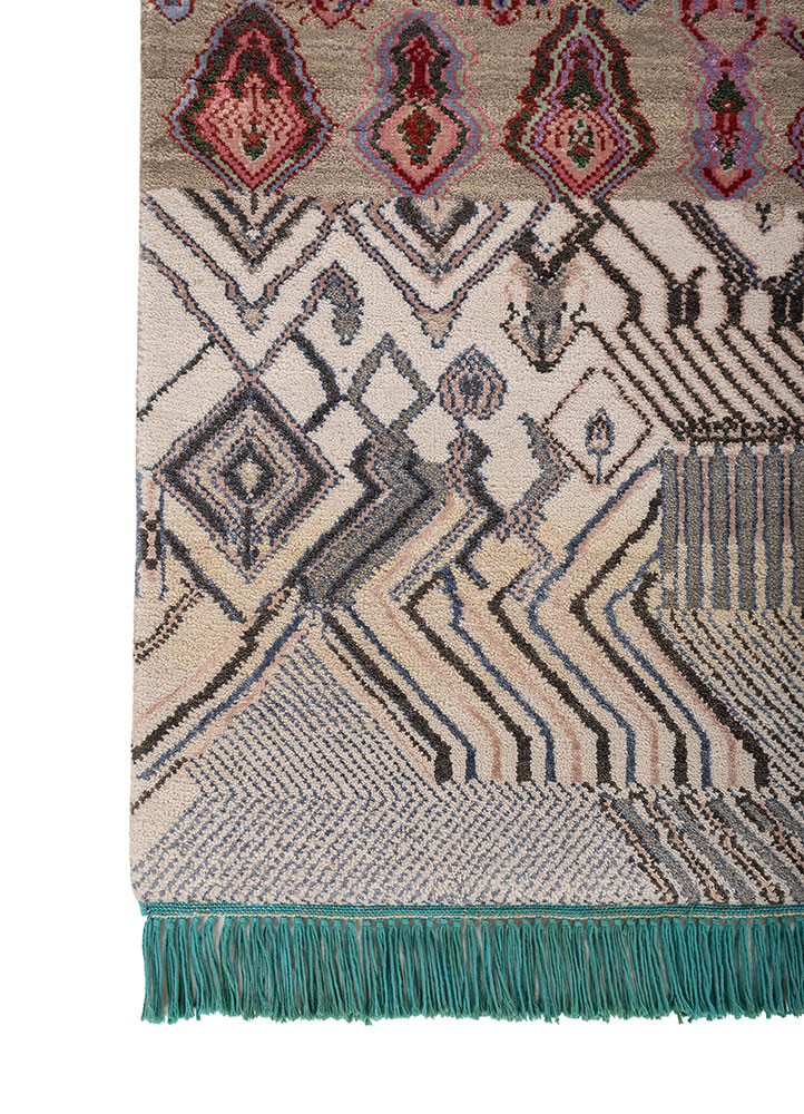 manchaha grey and black wool and bamboo silk hand knotted Rug - Corner