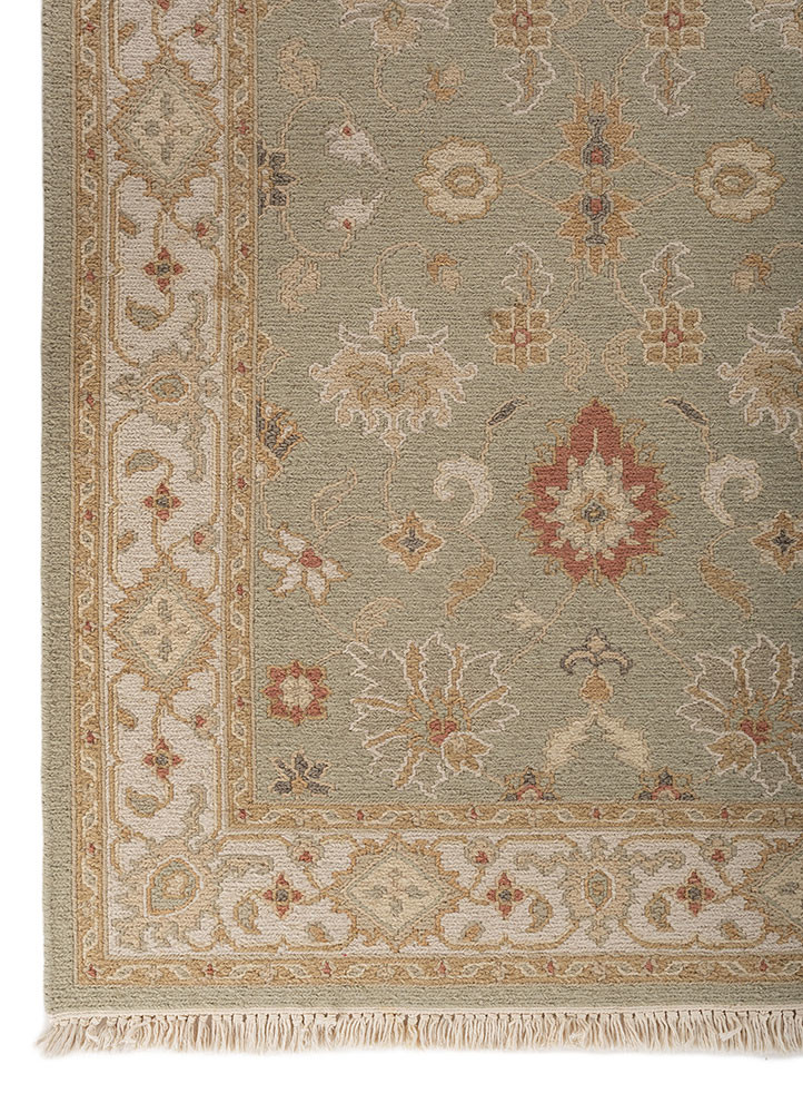 gulnar green wool hand knotted Rug - Corner
