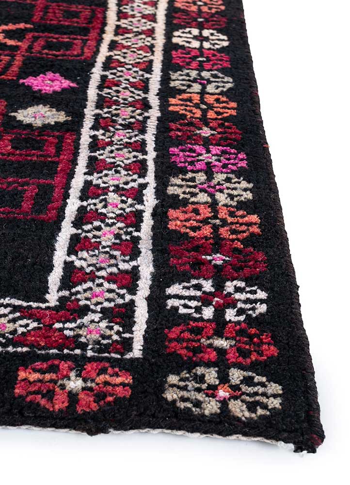 nuray beige and brown wool hand knotted Rug - Corner nuray beige and brown wool hand knotted Rug - Corner