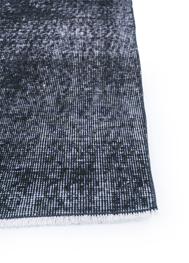 lacuna grey and black wool hand knotted Rug - Corner lacuna grey and black wool hand knotted Rug - Corner