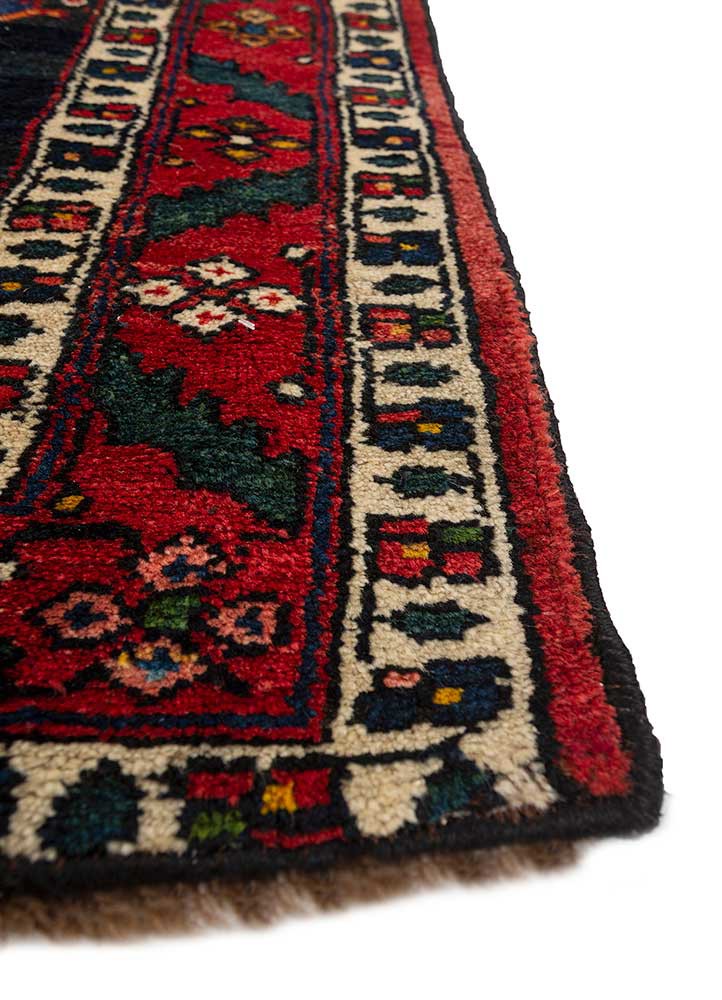 aalam grey and black wool hand knotted Rug - Corner