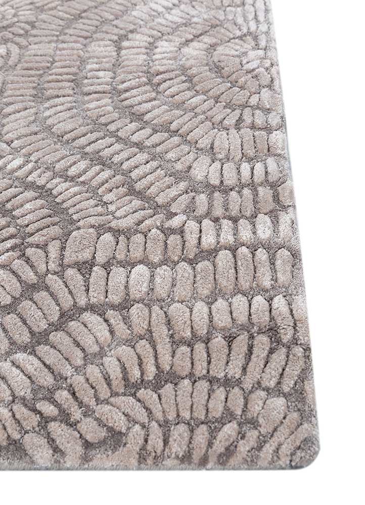 aurelia grey and black viscose hand tufted Rug - Corner aurelia grey and black viscose hand tufted Rug - Corner