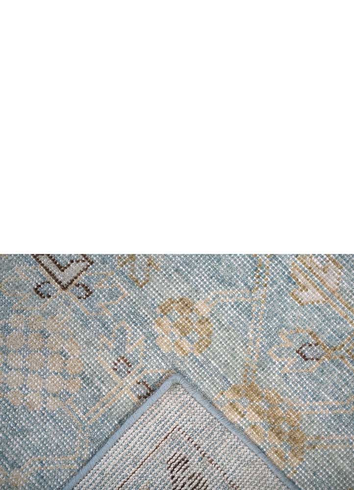 erbe blue wool hand knotted Rug - Corner