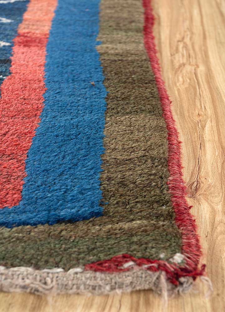 nuray red and orange wool hand knotted Rug - Corner nuray red and orange wool hand knotted Rug - Corner