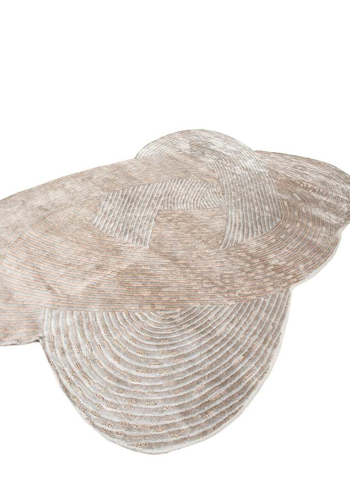 azalea grey and black bamboo silk hand knotted Rug - FoldShot
