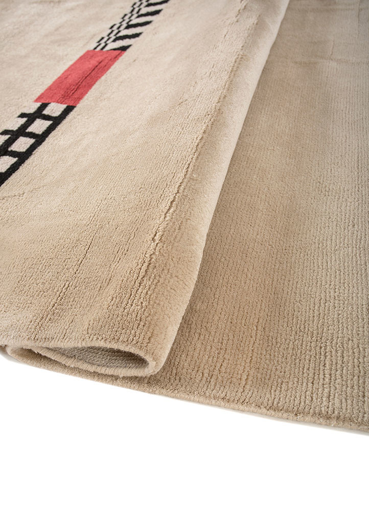 box ivory wool hand knotted Rug - FoldShot box ivory wool hand knotted Rug - FoldShot