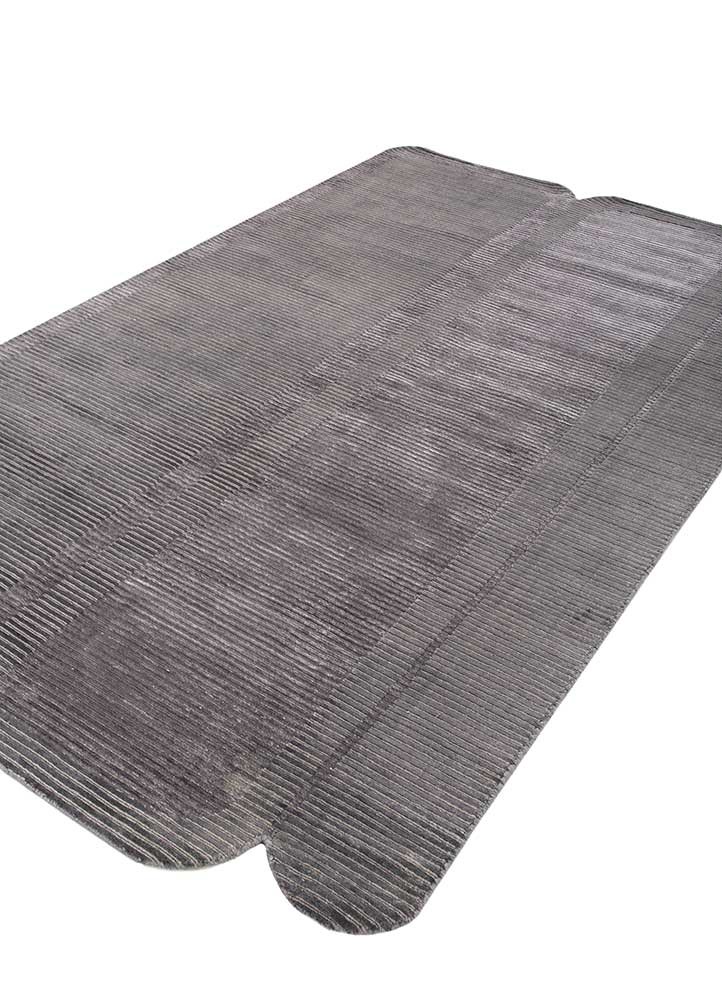 forme blue wool and viscose hand loom Rug - FoldShot forme blue wool and viscose hand loom Rug - FoldShot