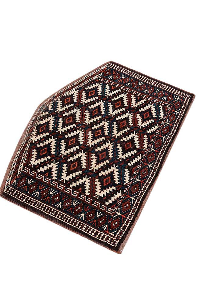 aalam ivory wool hand knotted Rug - FoldShot aalam ivory wool hand knotted Rug - FoldShot