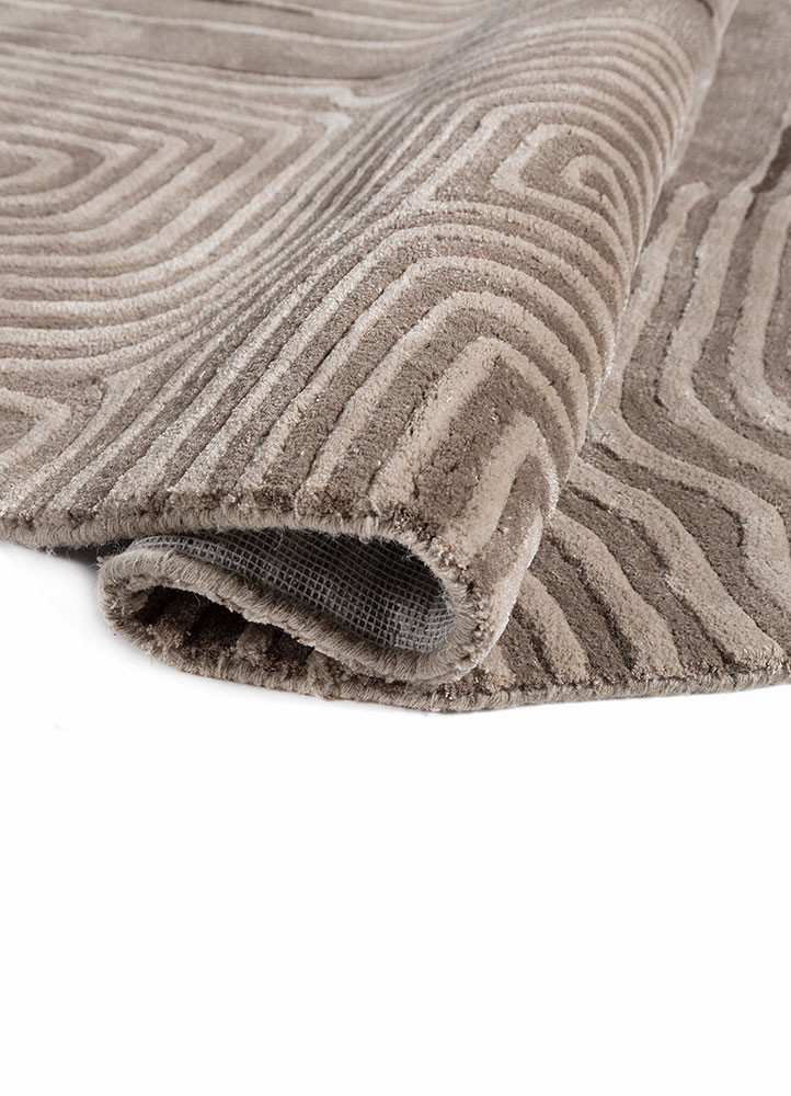 come around grey and black wool and viscose hand tufted Rug - FoldShot