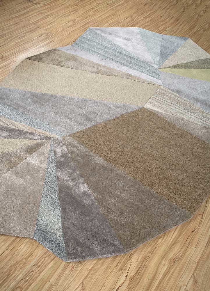 come around grey and black wool and viscose hand tufted Rug - FoldShot come around grey and black wool and viscose hand tufted Rug - FoldShot