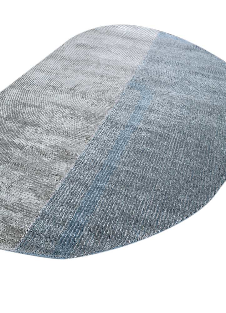 come around blue wool and viscose hand tufted Rug - FoldShot come around blue wool and viscose hand tufted Rug - FoldShot