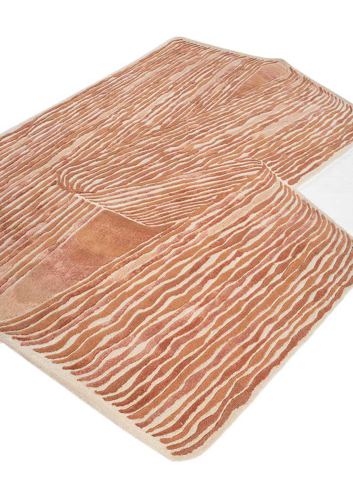 lucid ivory wool and viscose hand tufted Rug - FoldShot