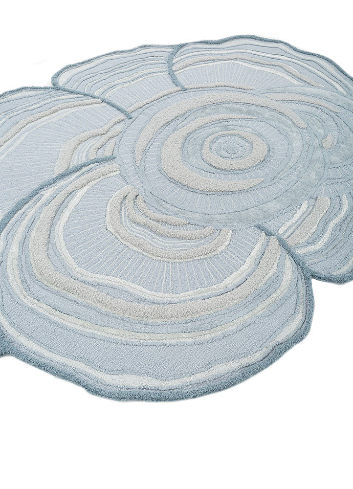 aurelia blue wool and viscose hand tufted Rug - FoldShot