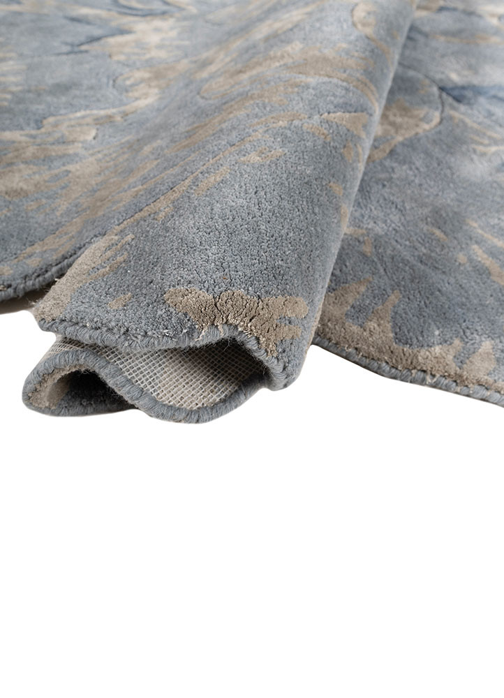 hacienda blue wool and viscose hand tufted Rug - FoldShot hacienda blue wool and viscose hand tufted Rug - FoldShot