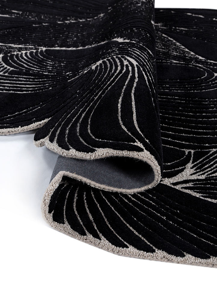 infini grey and black wool and viscose hand tufted Rug - FoldShot