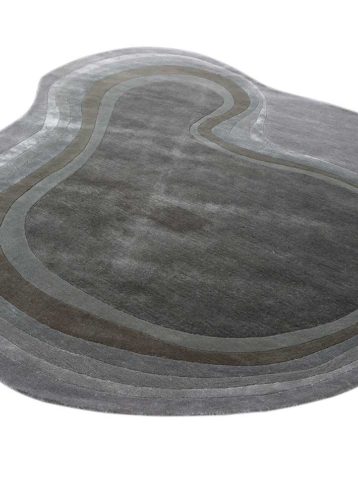 come around green wool and viscose hand tufted Rug - FoldShot come around green wool and viscose hand tufted Rug - FoldShot