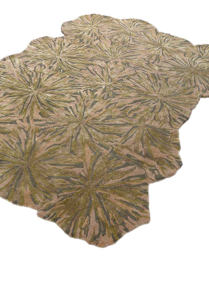 hacienda green wool and viscose hand tufted Rug - FoldShot hacienda green wool and viscose hand tufted Rug - FoldShot