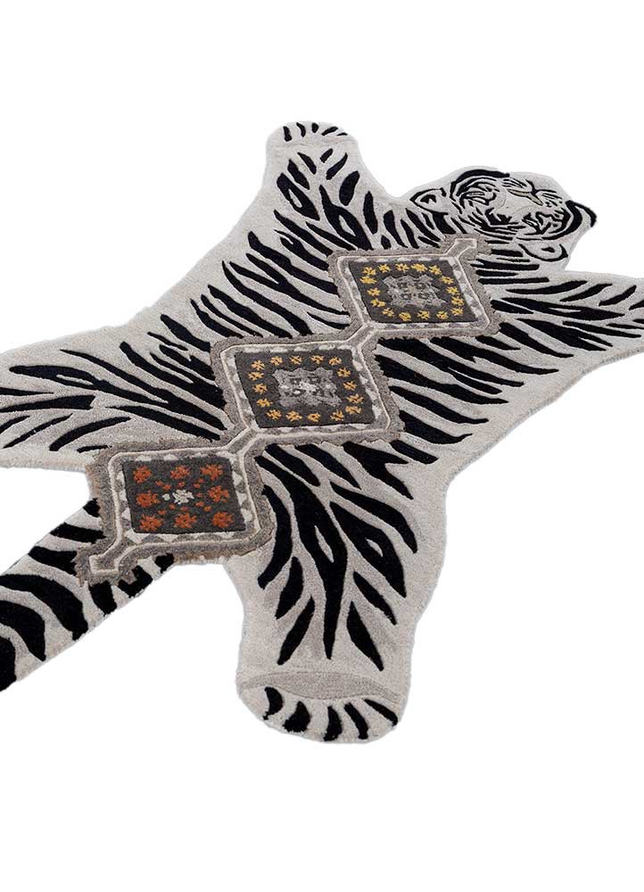 wild wanderlust ivory wool and viscose hand tufted Rug - FoldShot