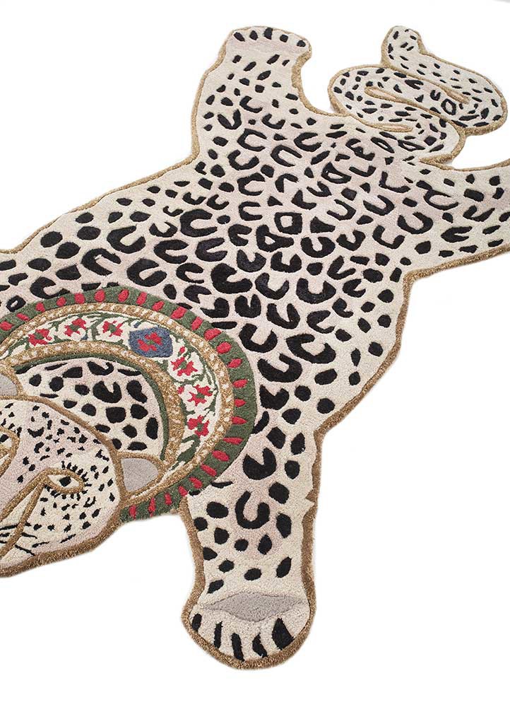 wild wanderlust ivory wool and viscose hand tufted Rug - FoldShot