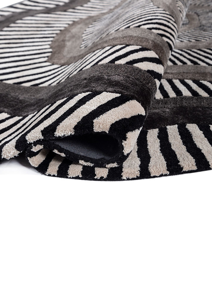 adrift grey and black wool and viscose hand tufted Rug - FoldShot