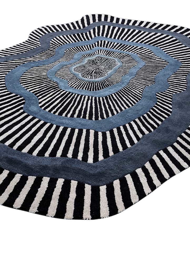 adrift grey and black wool and viscose hand tufted Rug - FoldShot