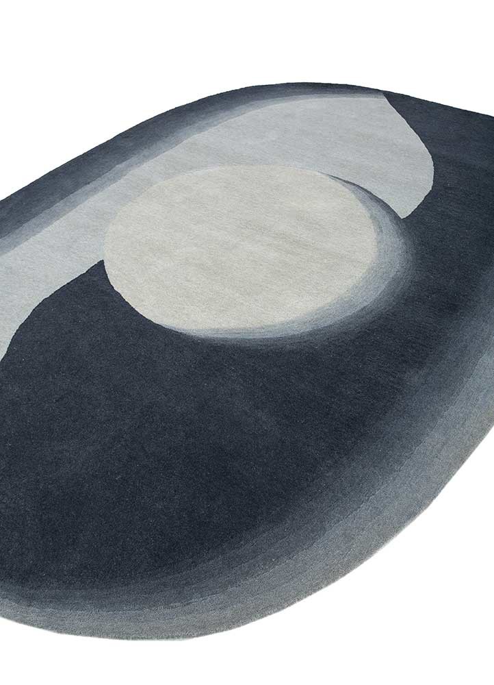 chroma blue wool hand tufted Rug - FoldShot chroma blue wool hand tufted Rug - FoldShot