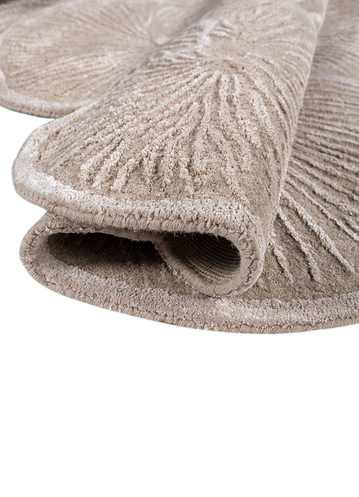 aurelia beige and brown wool and viscose hand tufted Rug - FoldShot aurelia beige and brown wool and viscose hand tufted Rug - FoldShot