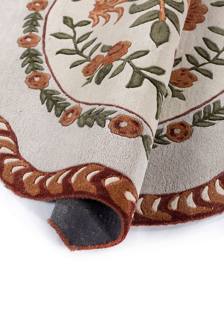 aurelia ivory wool and viscose hand tufted Rug - FoldShot aurelia ivory wool and viscose hand tufted Rug - FoldShot