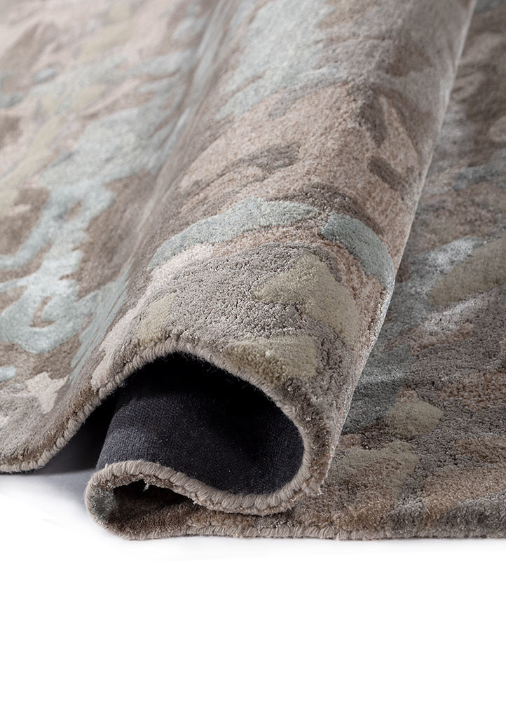 white noise ivory wool and viscose hand tufted Rug - FoldShot white noise ivory wool and viscose hand tufted Rug - FoldShot