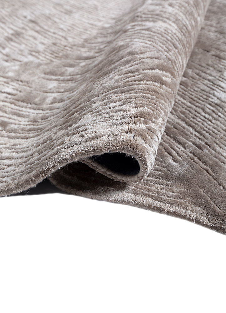 lucid beige and brown wool and viscose hand tufted Rug - FoldShot